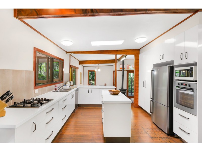 2 Faye Road, Bellmere QLD 4510
