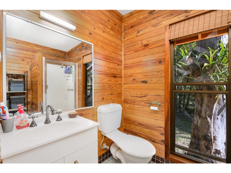2 Faye Road, Bellmere QLD 4510