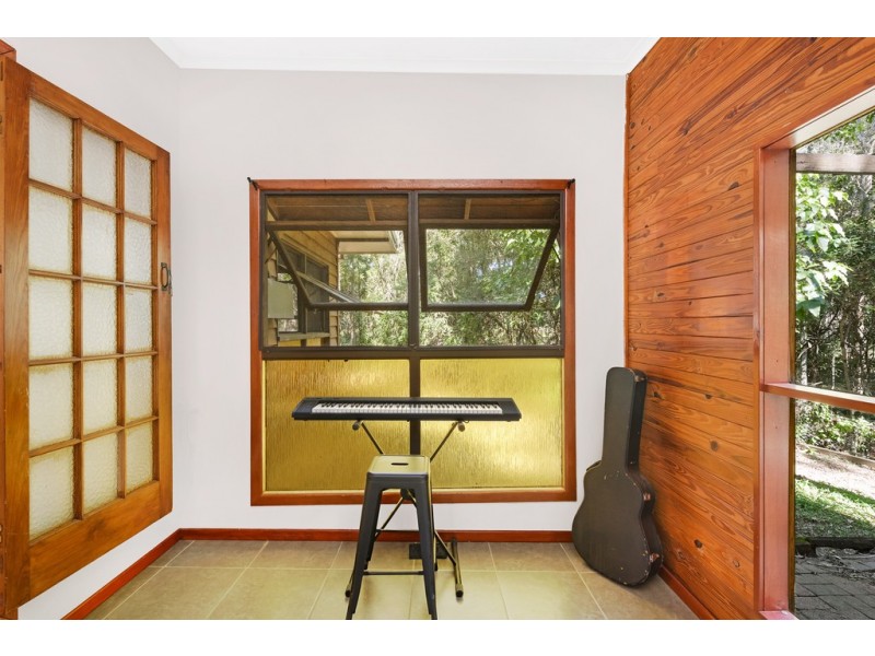 2 Faye Road, Bellmere QLD 4510