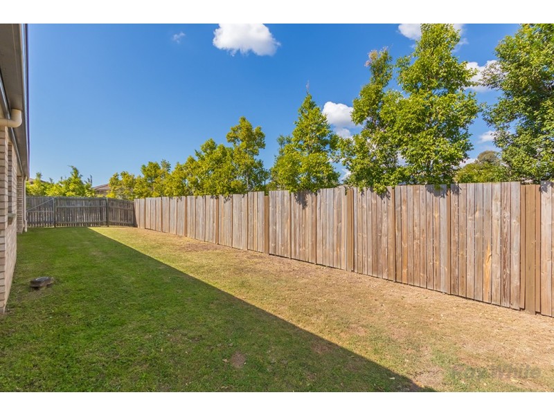 36 Clementine Street, Bellmere QLD 4510