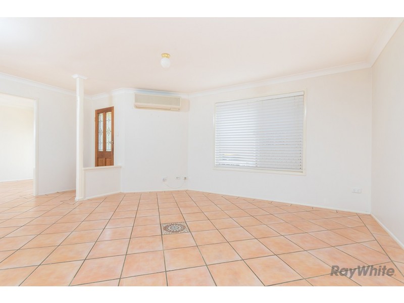 16 Pardalote Place, Bellmere QLD 4510