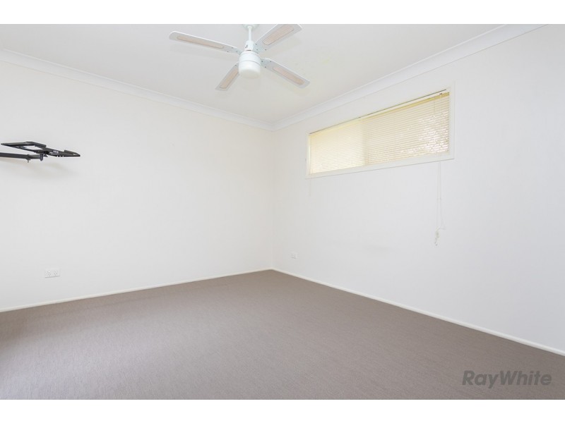 16 Pardalote Place, Bellmere QLD 4510