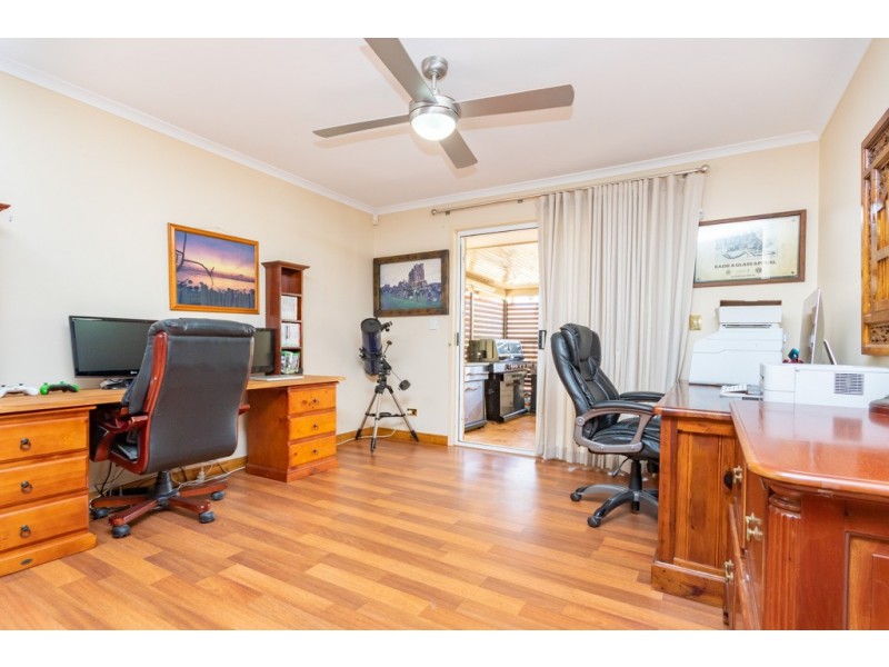 2 Totara Street, Narangba QLD 4504