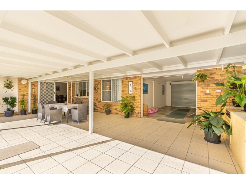 42 Belvedere Crescent, Bellmere QLD 4510