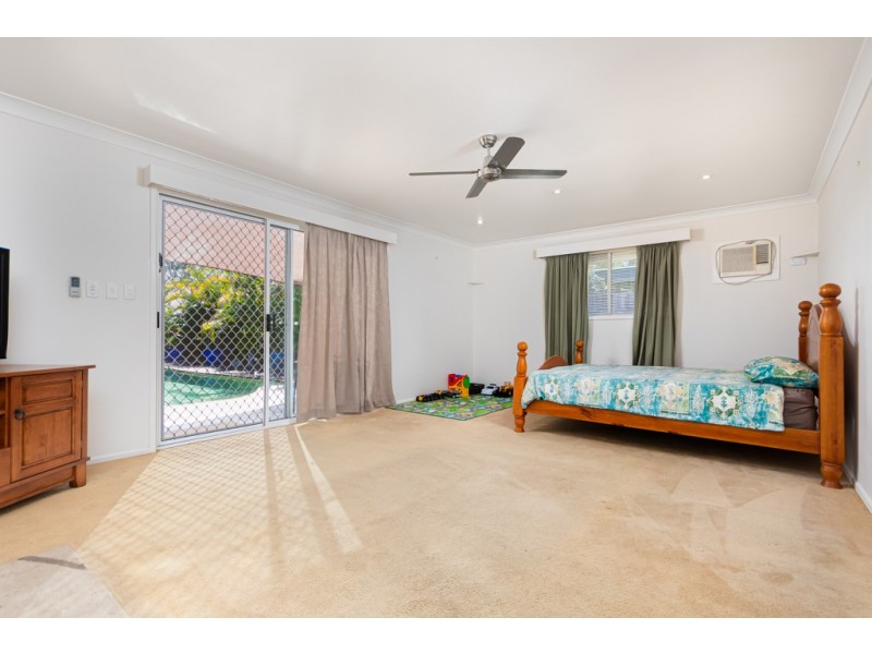 42 Belvedere Crescent, Bellmere QLD 4510