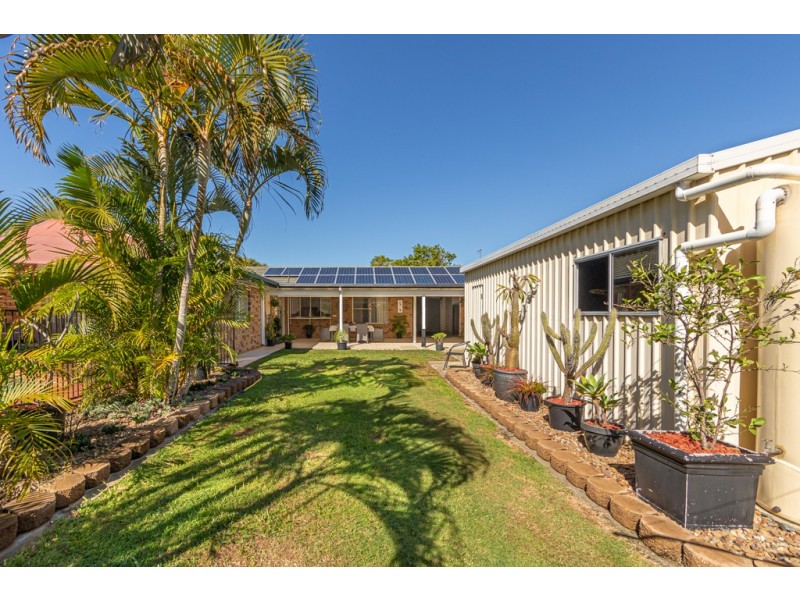 42 Belvedere Crescent, Bellmere QLD 4510