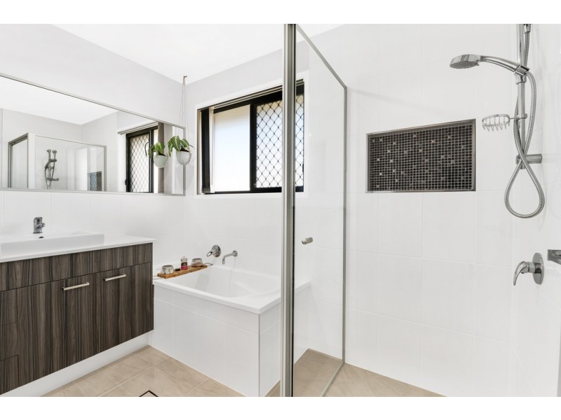 1 Rush Crescent, Caboolture QLD 4510