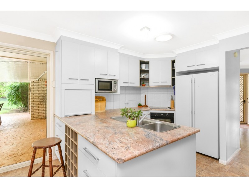 12 Heather Court, Woodford QLD 4514