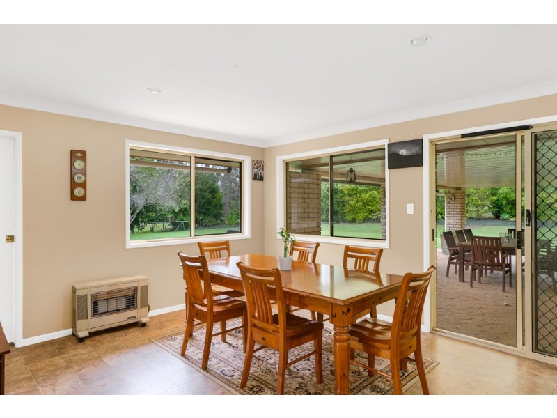 12 Heather Court, Woodford QLD 4514