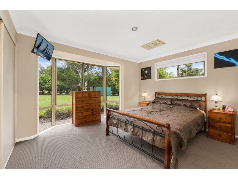 12 Heather Court, Woodford QLD 4514