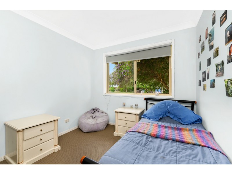 12 Heather Court, Woodford QLD 4514
