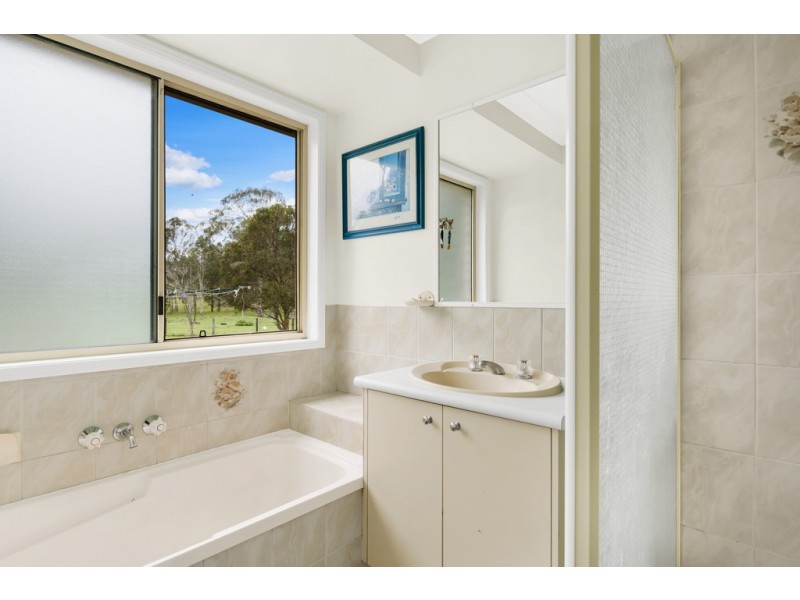 12 Heather Court, Woodford QLD 4514