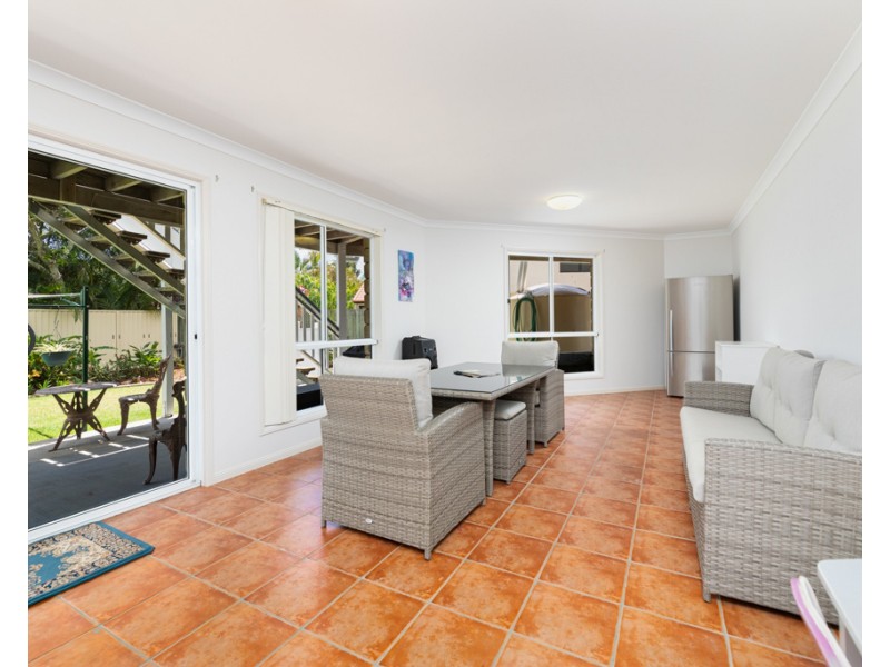 Sandstone Point QLD 4511