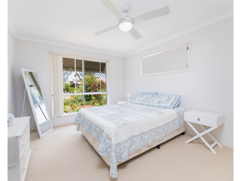 Sandstone Point QLD 4511