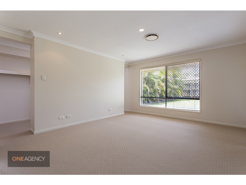 119 Lakeside Avenue, Springfield Lakes QLD 4300