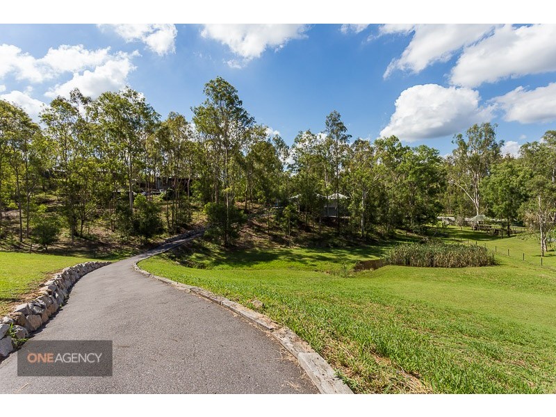 41 George Holt Drive, Mount Crosby QLD 4306