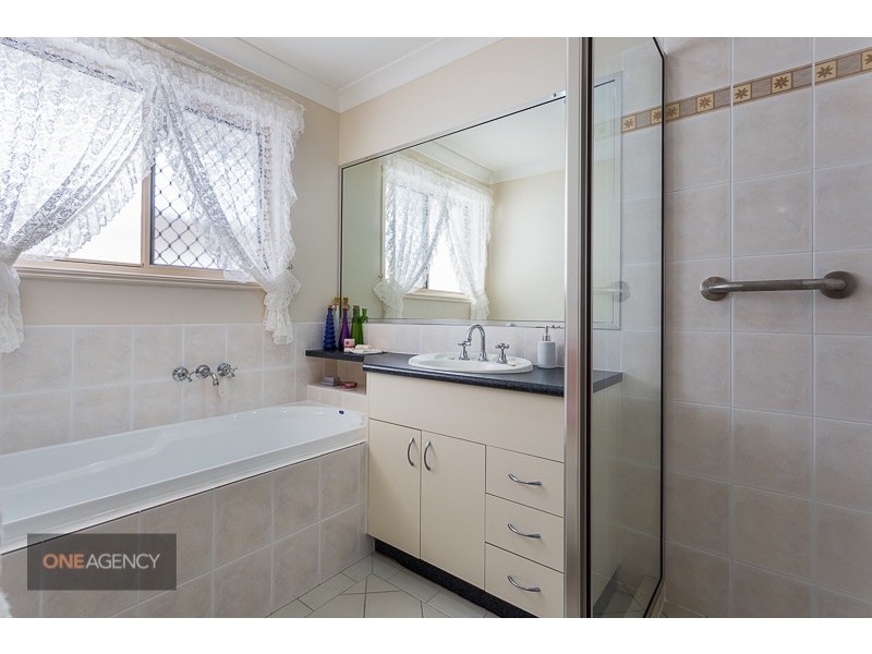 8 Prospero Circuit, Springfield Lakes QLD 4300