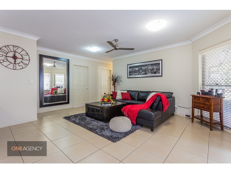 3 Addison Road, Camira QLD 4300