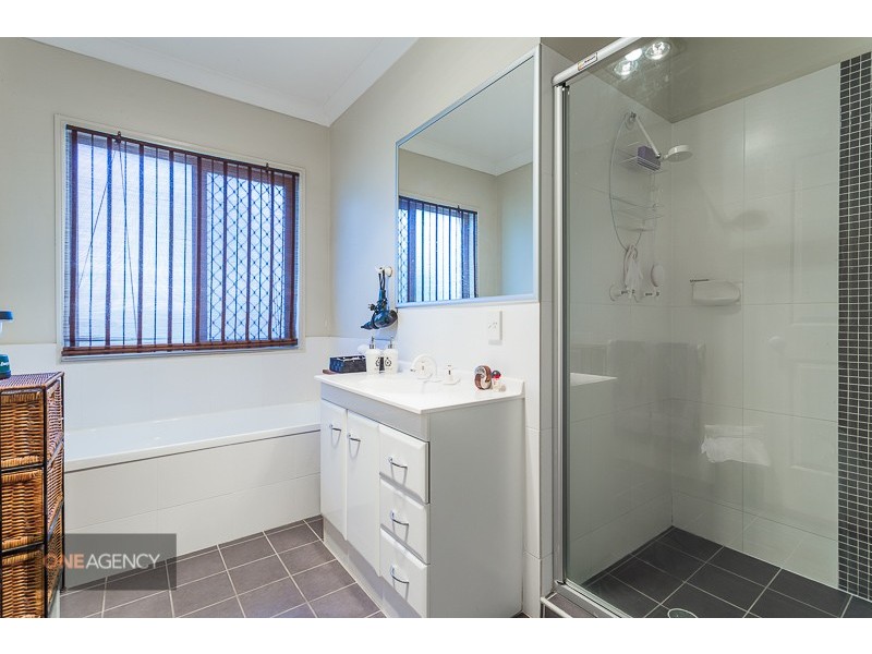 3 Addison Road, Camira QLD 4300