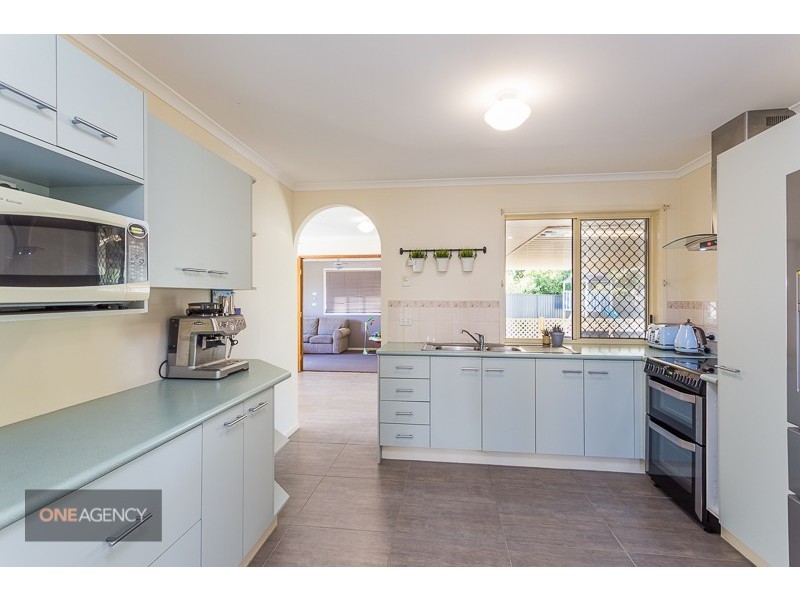 6 Karalla Court, Camira QLD 4300