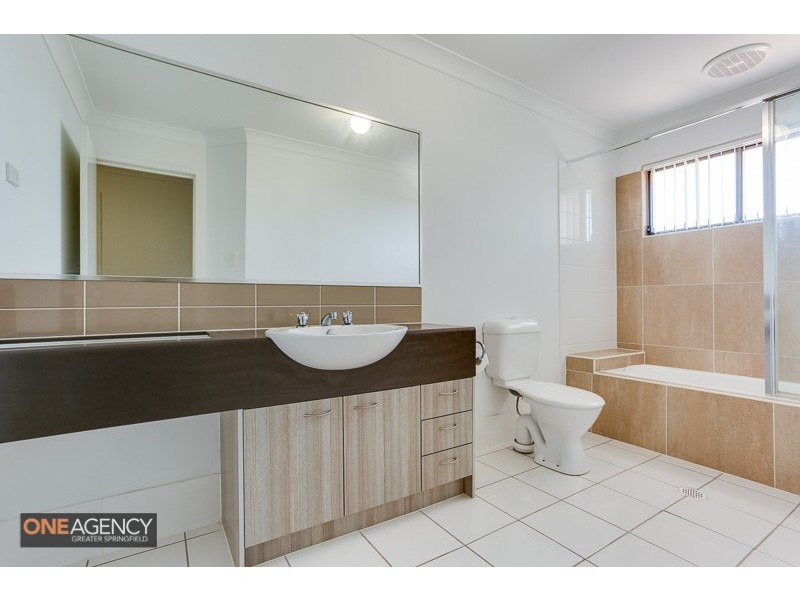 16/54 Outlook Place, Durack QLD 4077