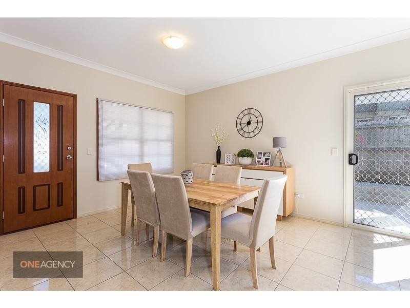 20 Eden Cres, Springfield Lakes QLD 4300