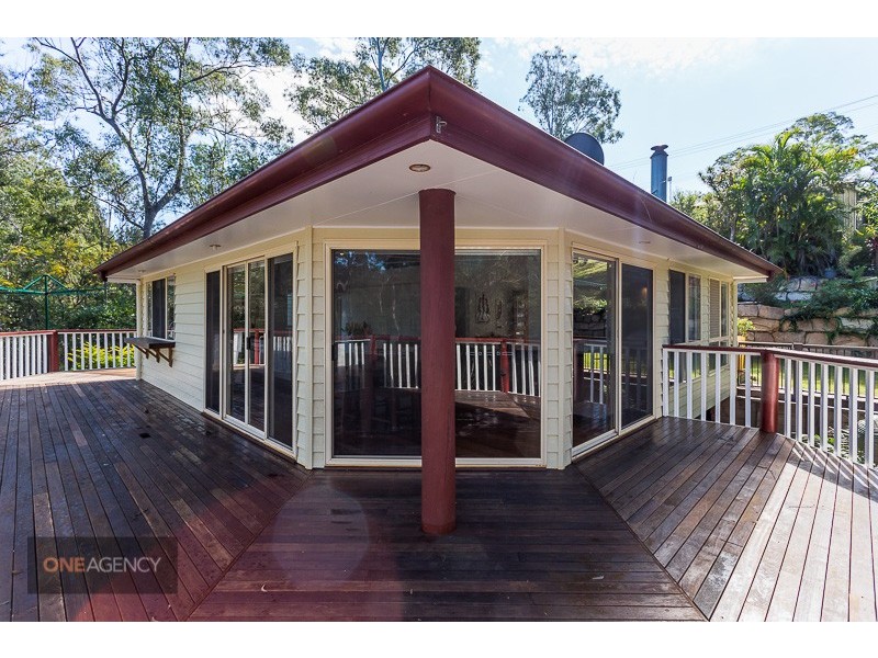 885 MOUNT CROSBY ROAD, Karana Downs QLD 4306