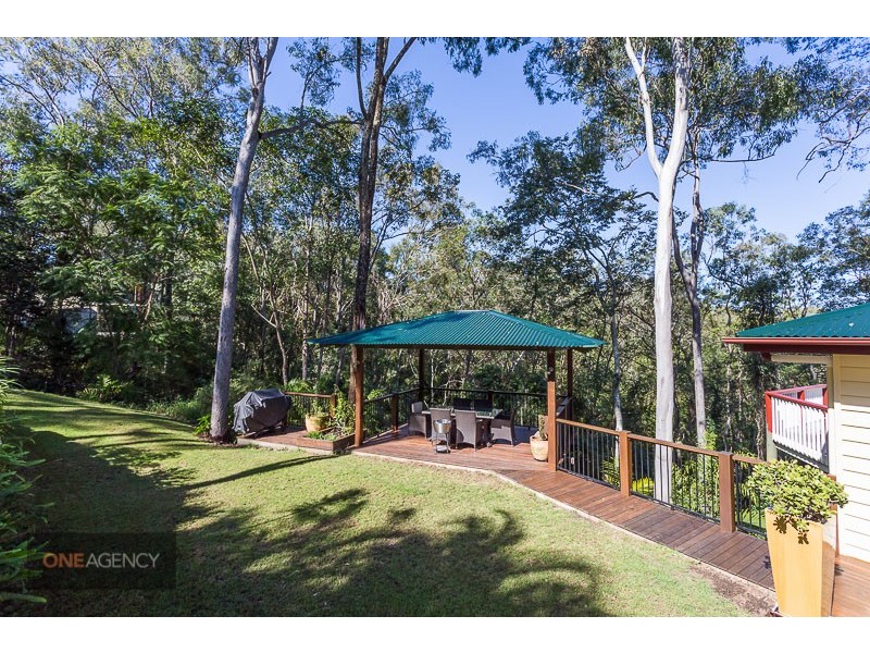 885 MOUNT CROSBY ROAD, Karana Downs QLD 4306