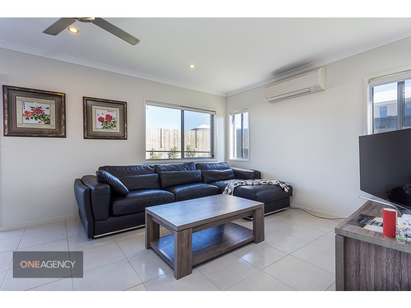 31 Serene Crescent, Springfield Lakes QLD 4300