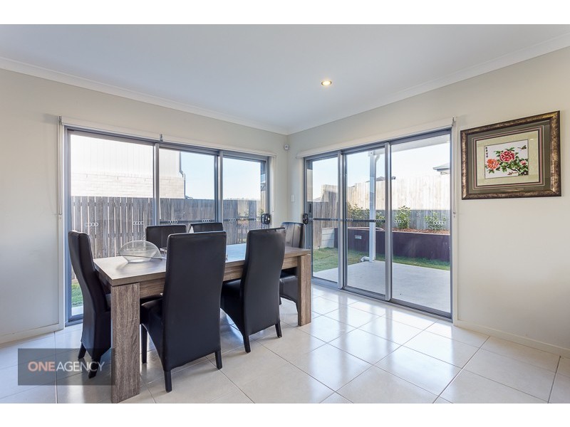 31 Serene Crescent, Springfield Lakes QLD 4300