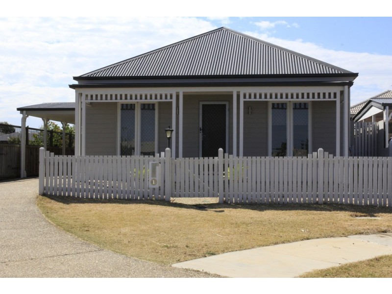 9 Apex Place, Redbank Plains QLD 4301