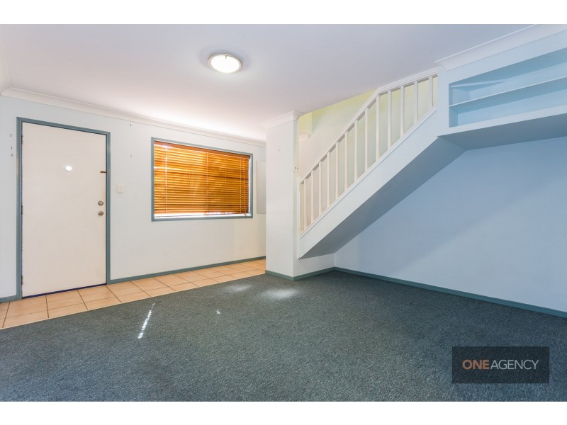 11/266 Henty Drive, Redbank Plains QLD 4301