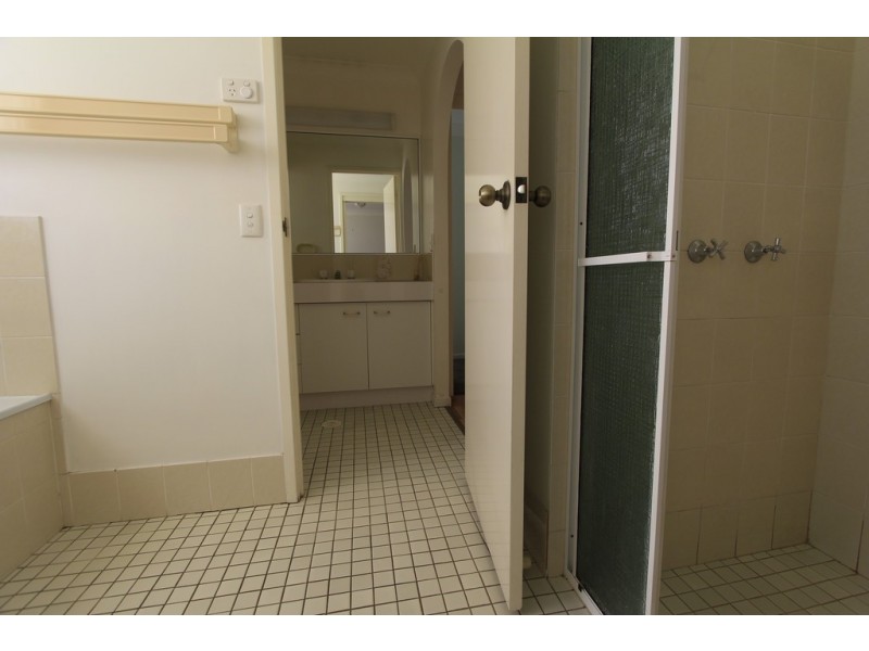 19 Crestwood Drive, Camira QLD 4300