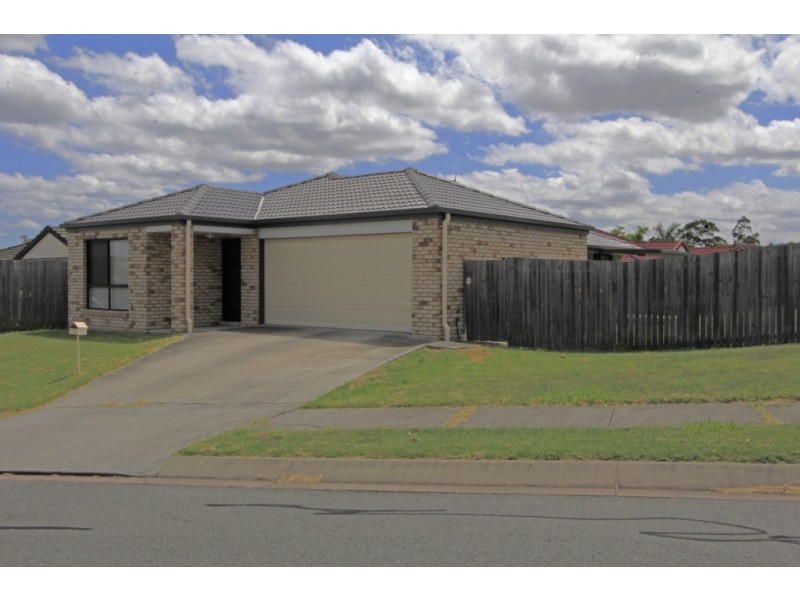 2 Wagtail Place, Bellbird Park QLD 4300