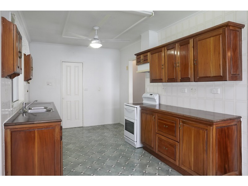 54 Smiths Road, Goodna QLD 4300