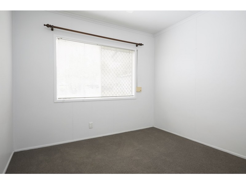 54 Smiths Road, Goodna QLD 4300