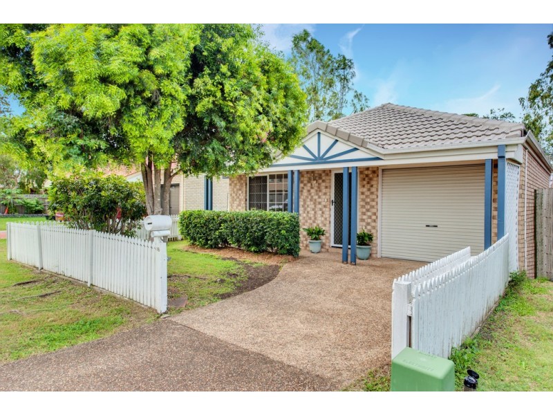16 Ravenswood Lane, Springfield QLD 4300
