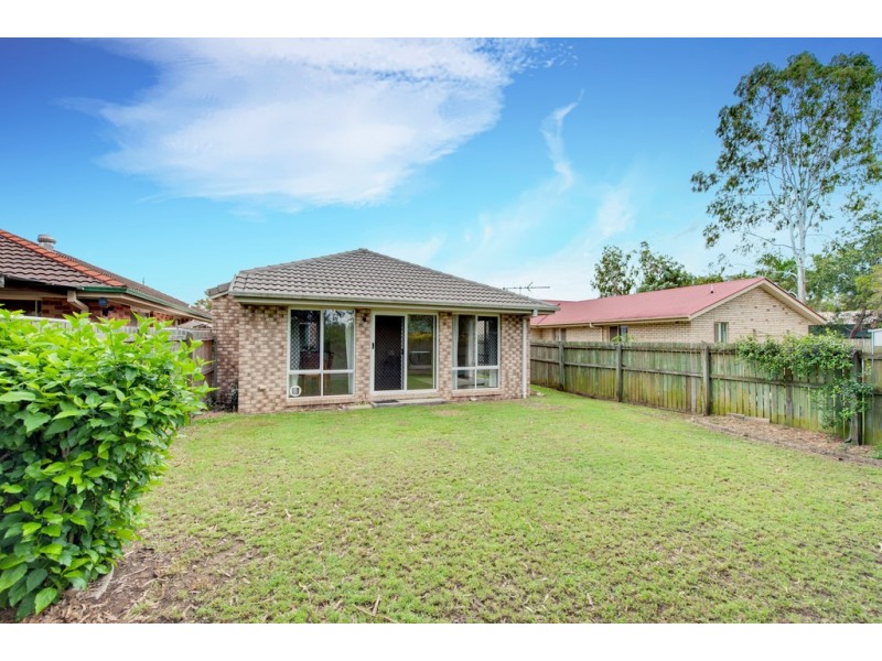 16 Ravenswood Lane, Springfield QLD 4300