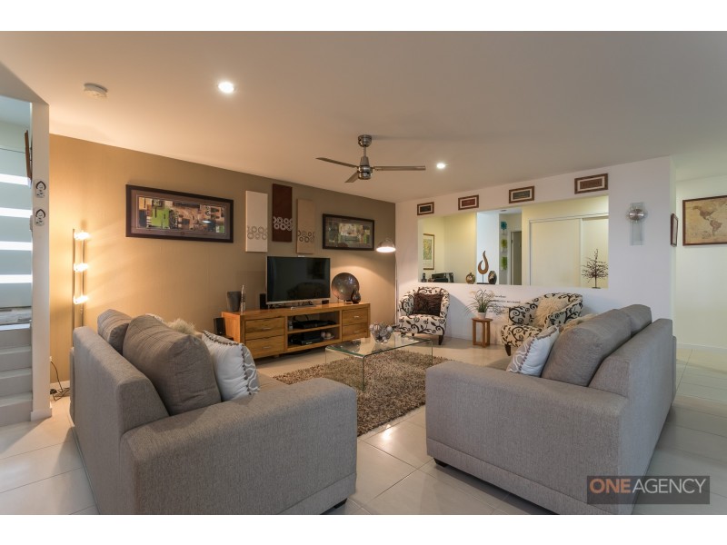 133 Santa Monica Drive, Augustine Heights QLD 4300