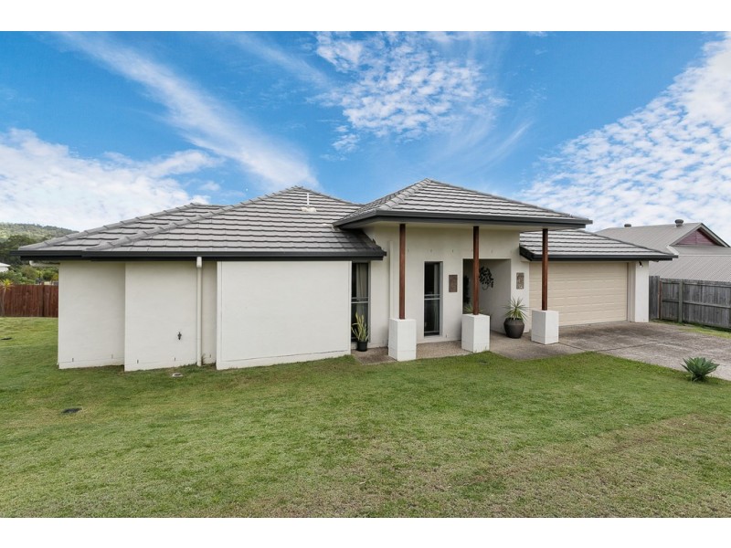 1/133 Santa Monica Drive, Augustine Heights QLD 4300