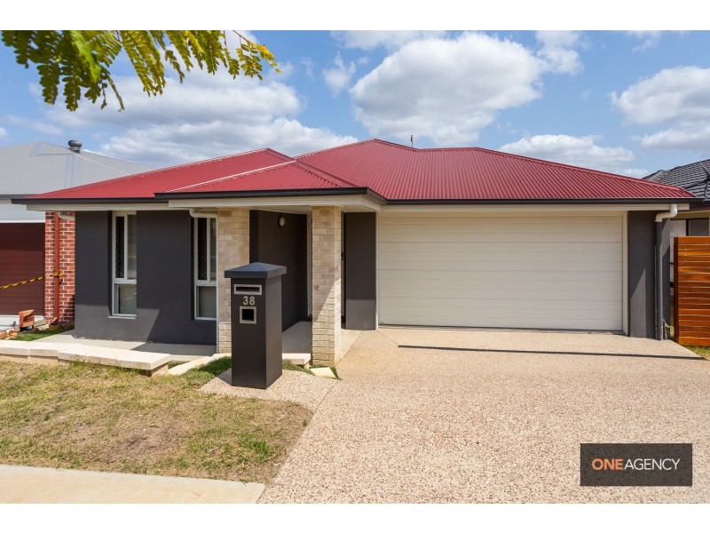 38 Frankland Street, South Ripley QLD 4306