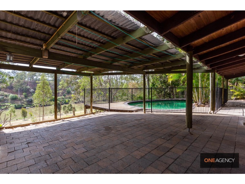 33 Nalya Crescent, Karana Downs QLD 4306