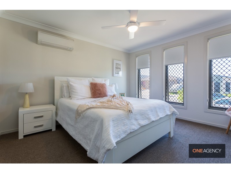 105 Daydream Crescent, Springfield Lakes QLD 4300