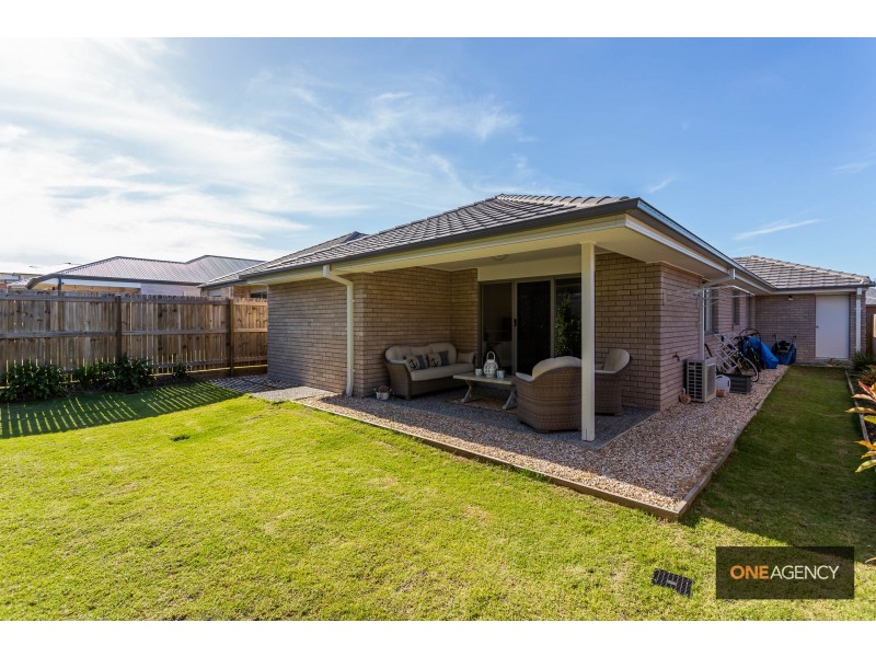 105 Daydream Crescent, Springfield Lakes QLD 4300