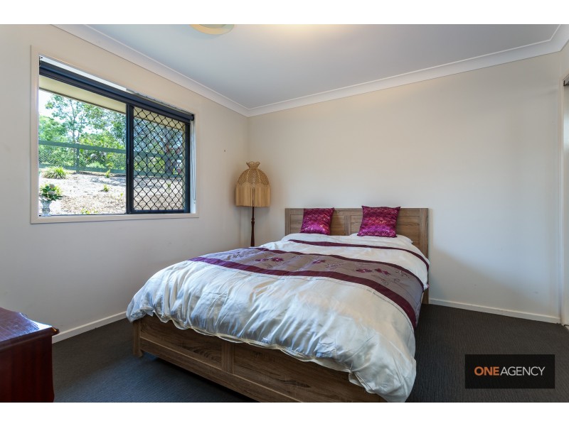 16-18 Goldfinch Court, Greenbank QLD 4124
