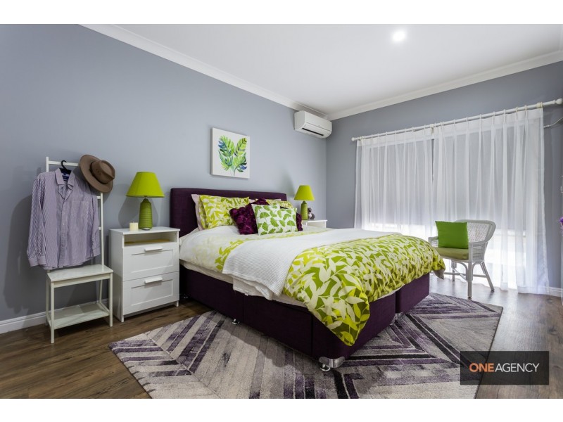 5 Hilltop Terrace, Springfield Lakes QLD 4300