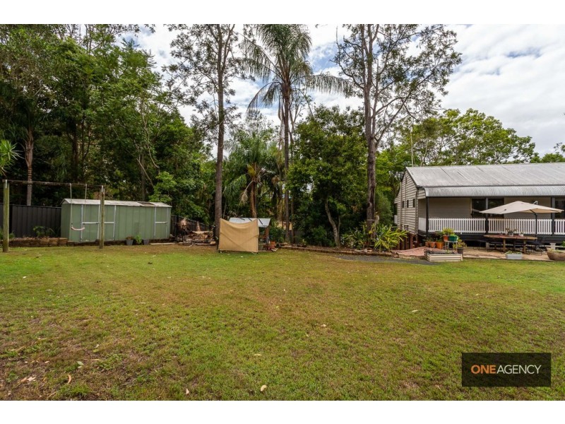 76 College Road, Karana Downs QLD 4306