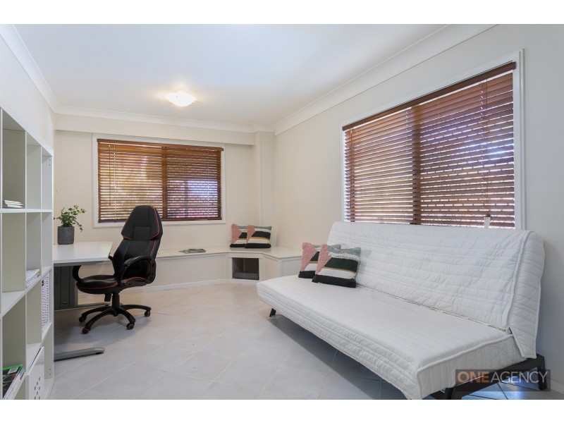 2 Bundoora Drive, Karana Downs QLD 4306
