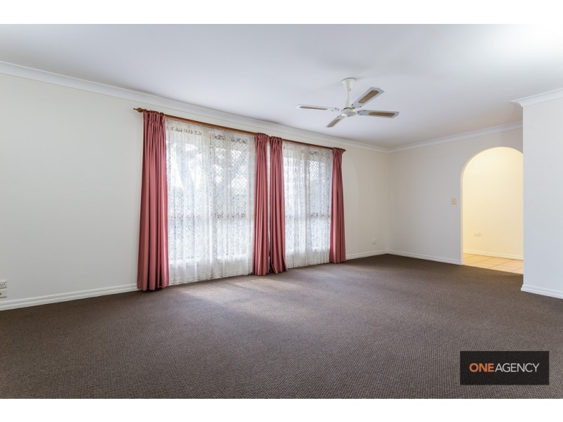 5 Lacey Street, Camira QLD 4300