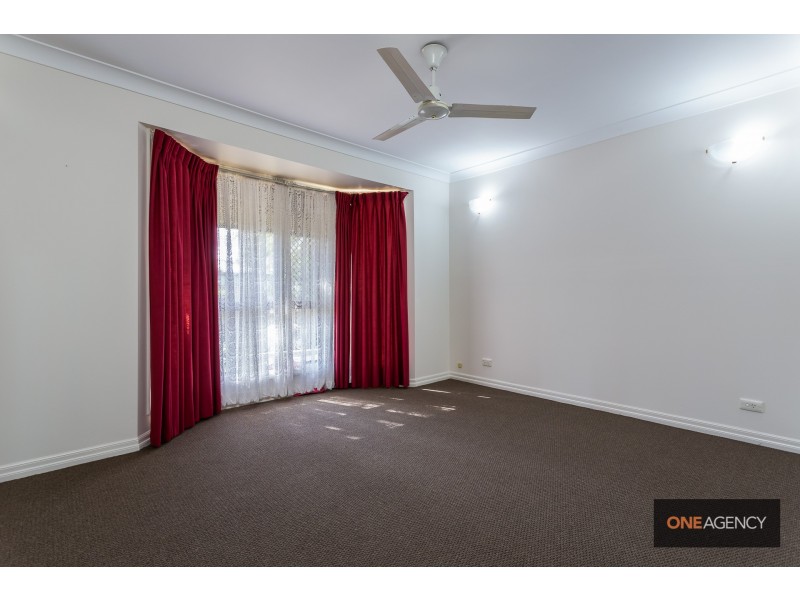 5 Lacey Street, Camira QLD 4300